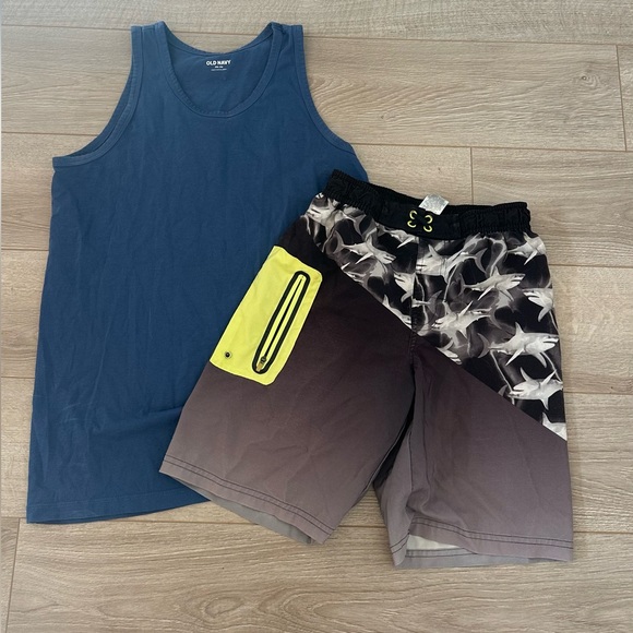 TANK & SUIMSUIT BOY 10-12 pre owned with normal signs of use. 2x1 - Picture 4 of 4